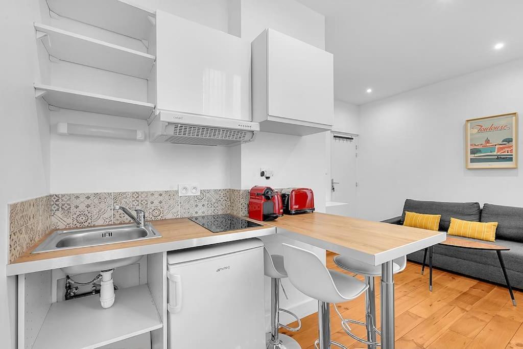 Ferienwohnung Le Cocon - T2 Cosy Hypercentre Avec Parking Toulouse Exterior foto